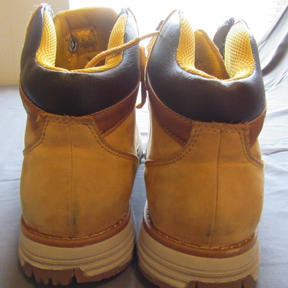 Caterpillar Men\'s Highbury Chukka Boot Sz 12 main image 4